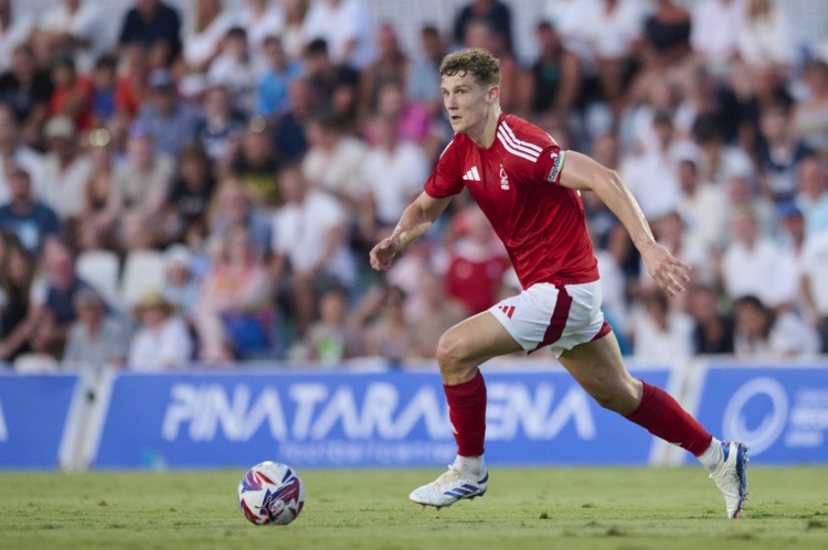 耶茨说道, 他和我们所